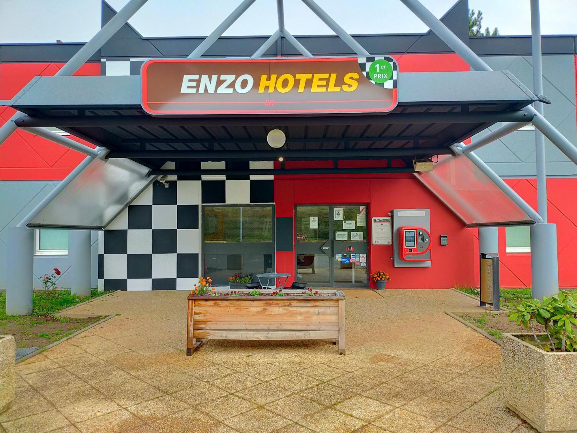 Enzo Hotel 1Er Prix 쿠즈 외부 사진