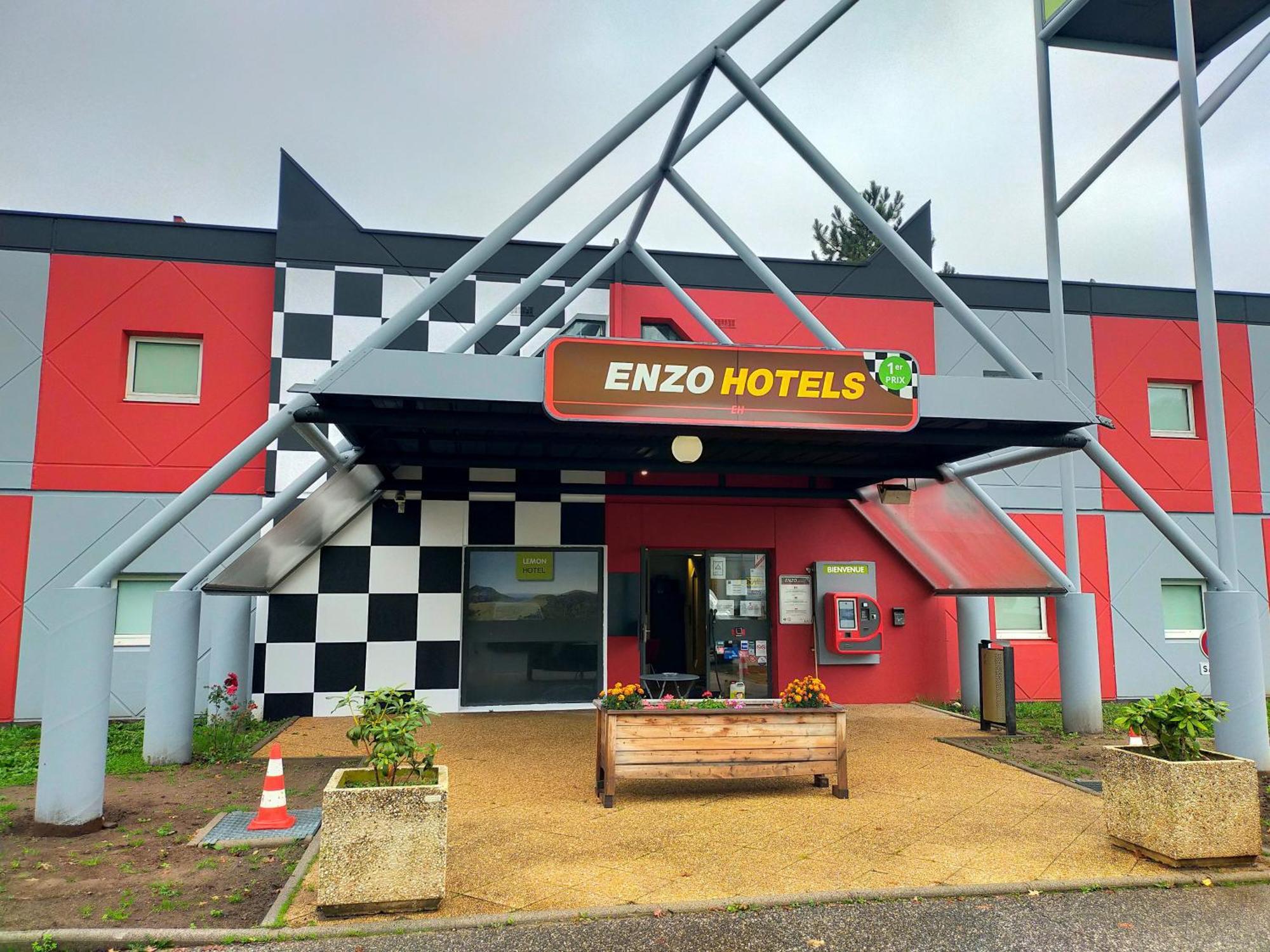 Enzo Hotel 1Er Prix 쿠즈 외부 사진