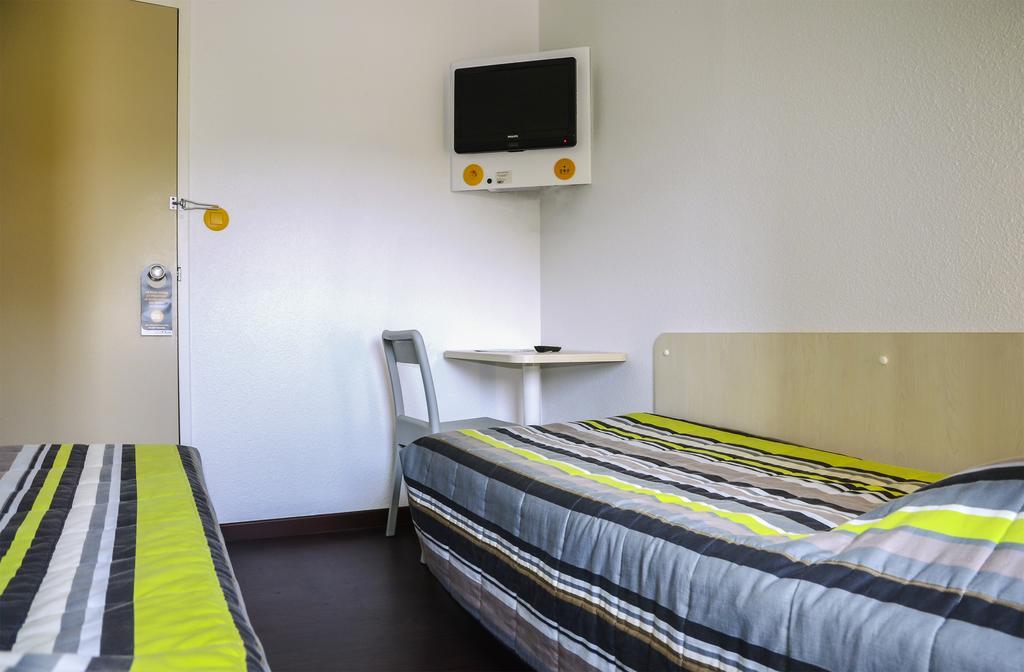 Enzo Hotel 1Er Prix 쿠즈 외부 사진